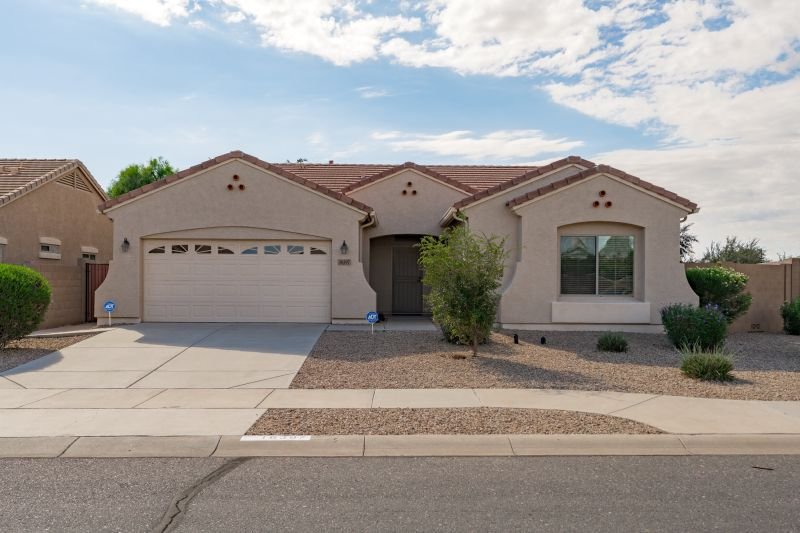 16397 W Cameron Dr photo 2