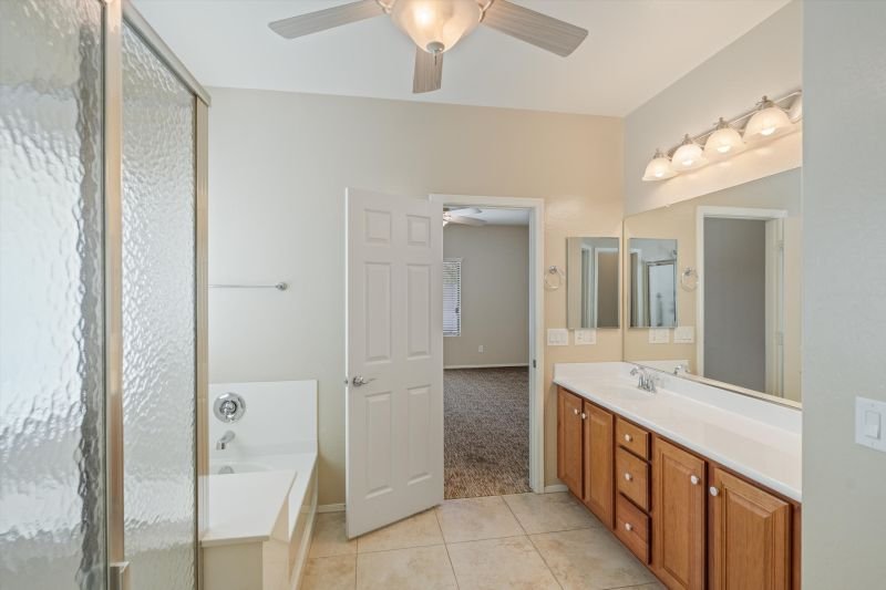 16397 W Cameron Dr photo 11
