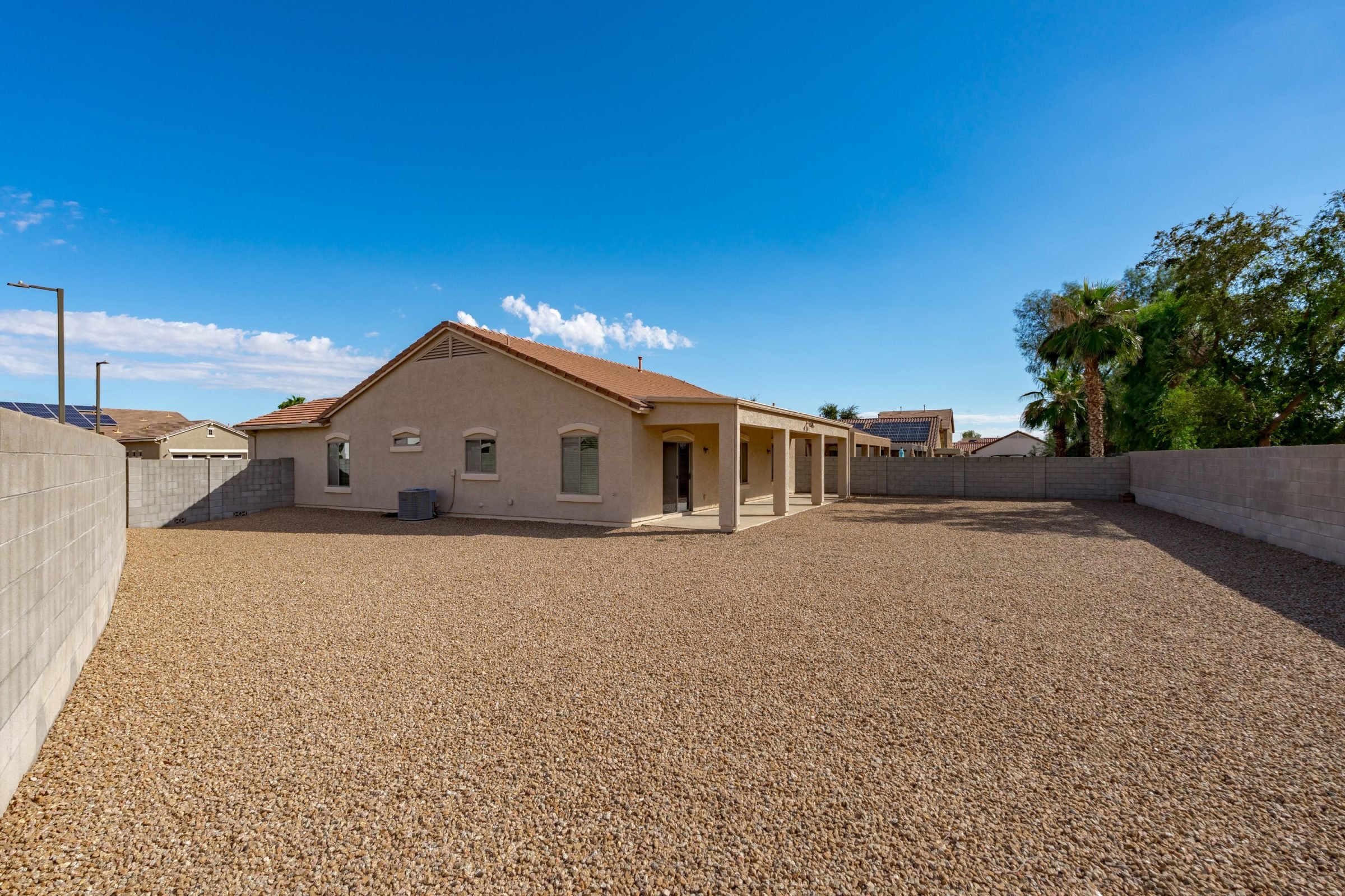 16397 W Cameron Dr